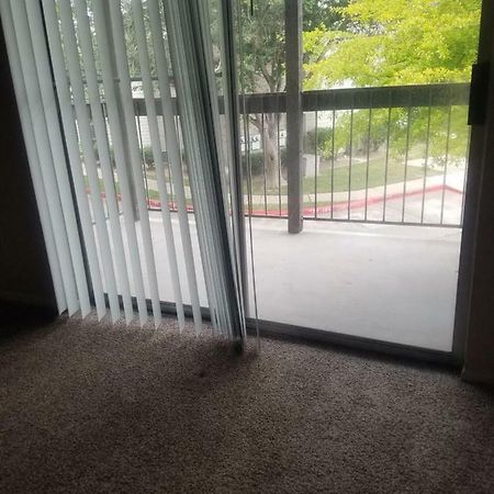 Cozy Condo Хьюстон Экстерьер фото