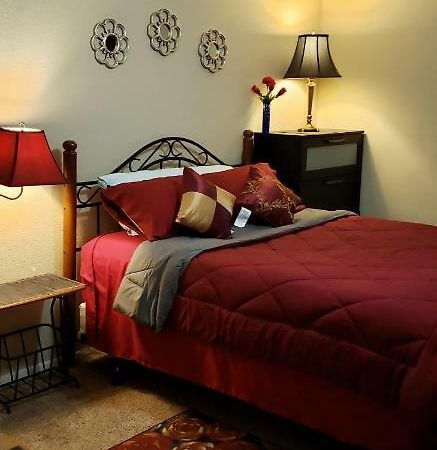 Cozy Condo Хьюстон Экстерьер фото